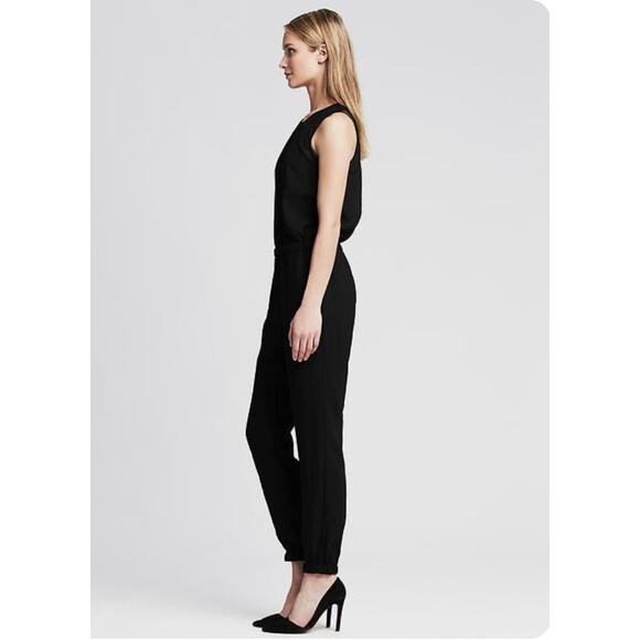 BANANA REPUBLIC Black Mesh Inset Jumpsuit // 0 - Picture 13 of 13